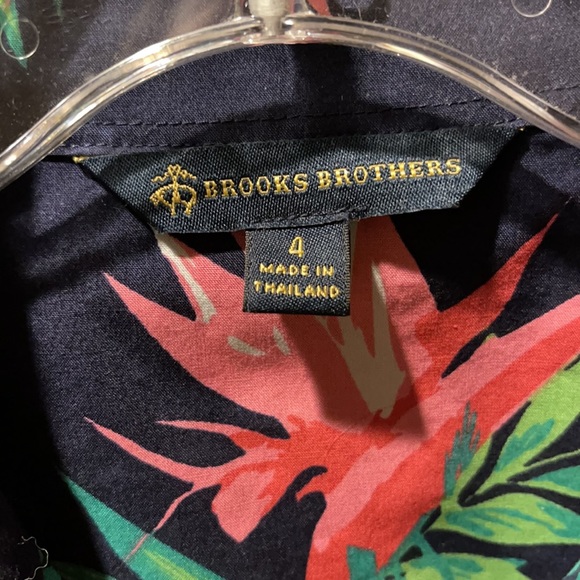 Brooks brothers dress 🌴 - Picture 4 of 4